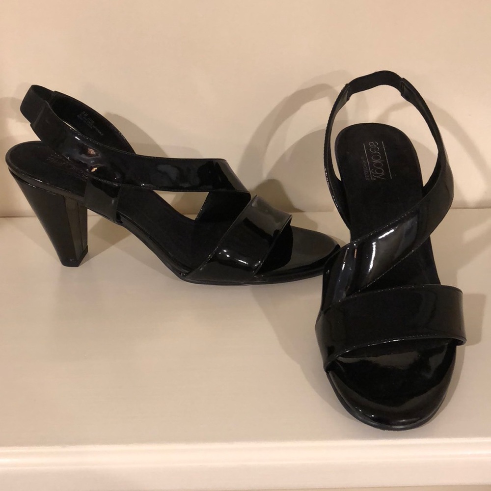 Aerology by Aerosoles Heels